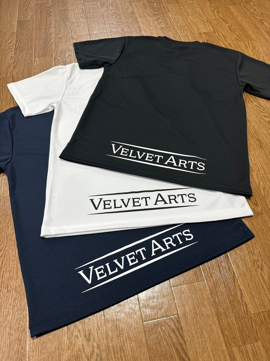【Velvet】 LilithコットンジャージTシャツ 半袖ドライTシャツ(ゴシックロゴ) – VELVET ARTS Official