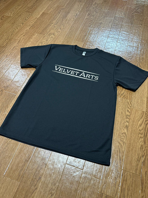 半袖ドライTシャツ(ゴシックロゴ)