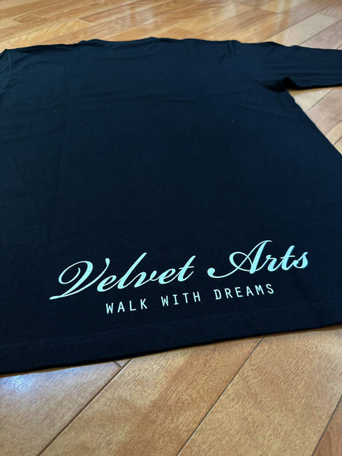 ロングTシャツ(筆記体ロゴ)