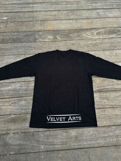 ロングTシャツ(ゴシックロゴ)