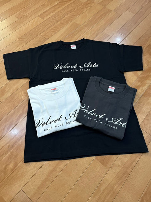 半袖Tシャツ(筆記体ロゴ)